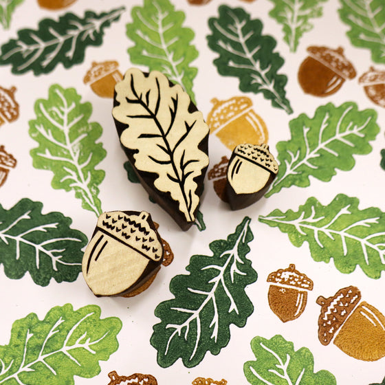 The Crafty Lass - Oak Leaf & Acorns